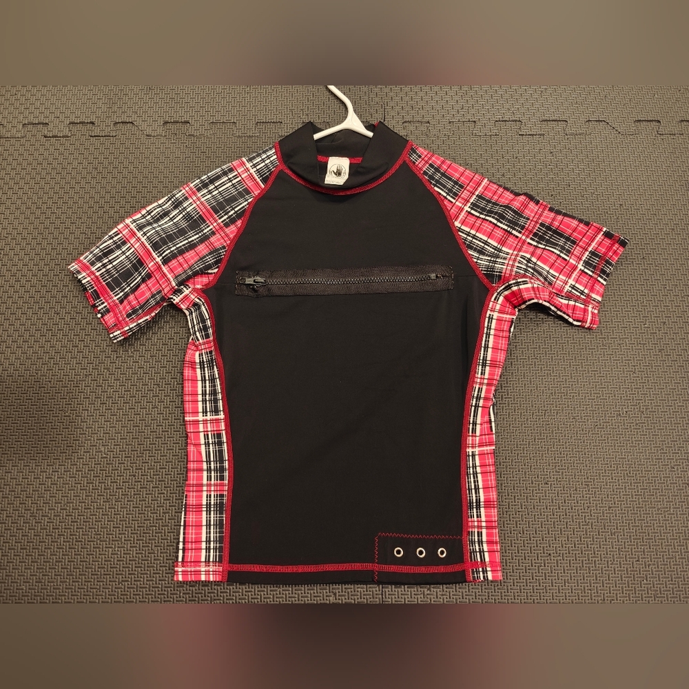 Body and Glove Plaid Black top